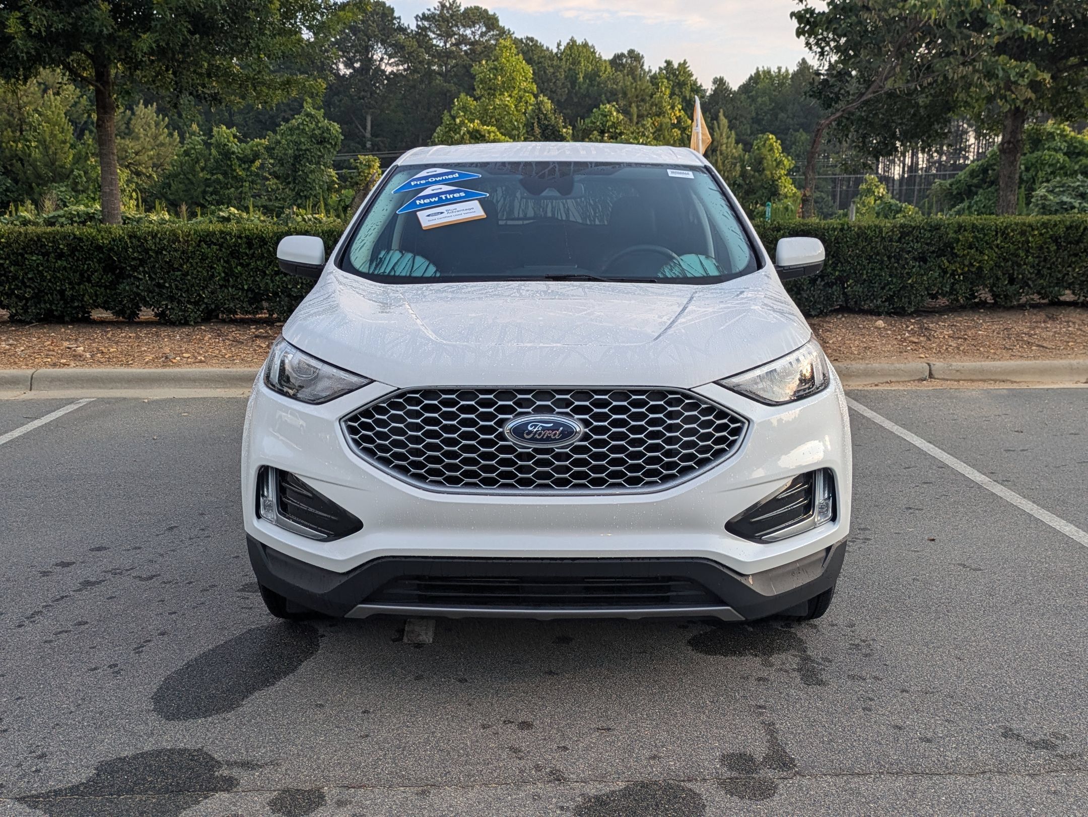 Used 2024 Ford Edge SEL w/ Convenience Package AWD/4WD image 9