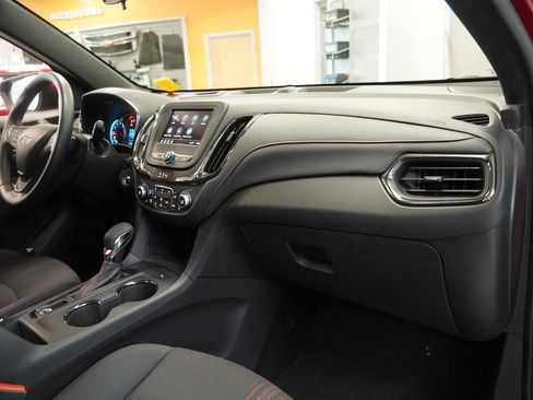 Certified 2023 Chevrolet Equinox RS FWD image 39