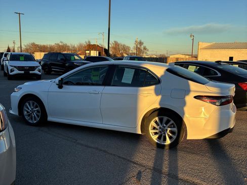 Used 2024 Toyota Camry LE image 17
