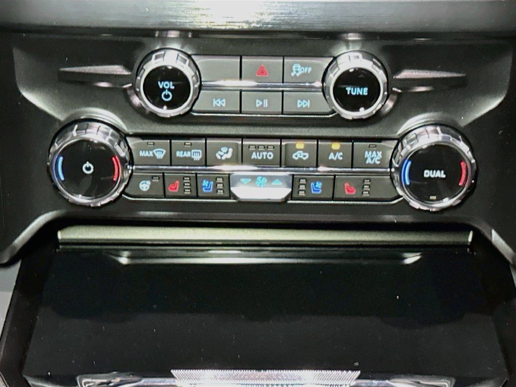 New 2026 Ford F450 Lariat AWD/4WD image 12