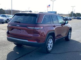 Used 2023 Jeep Grand Cherokee Limited video 3