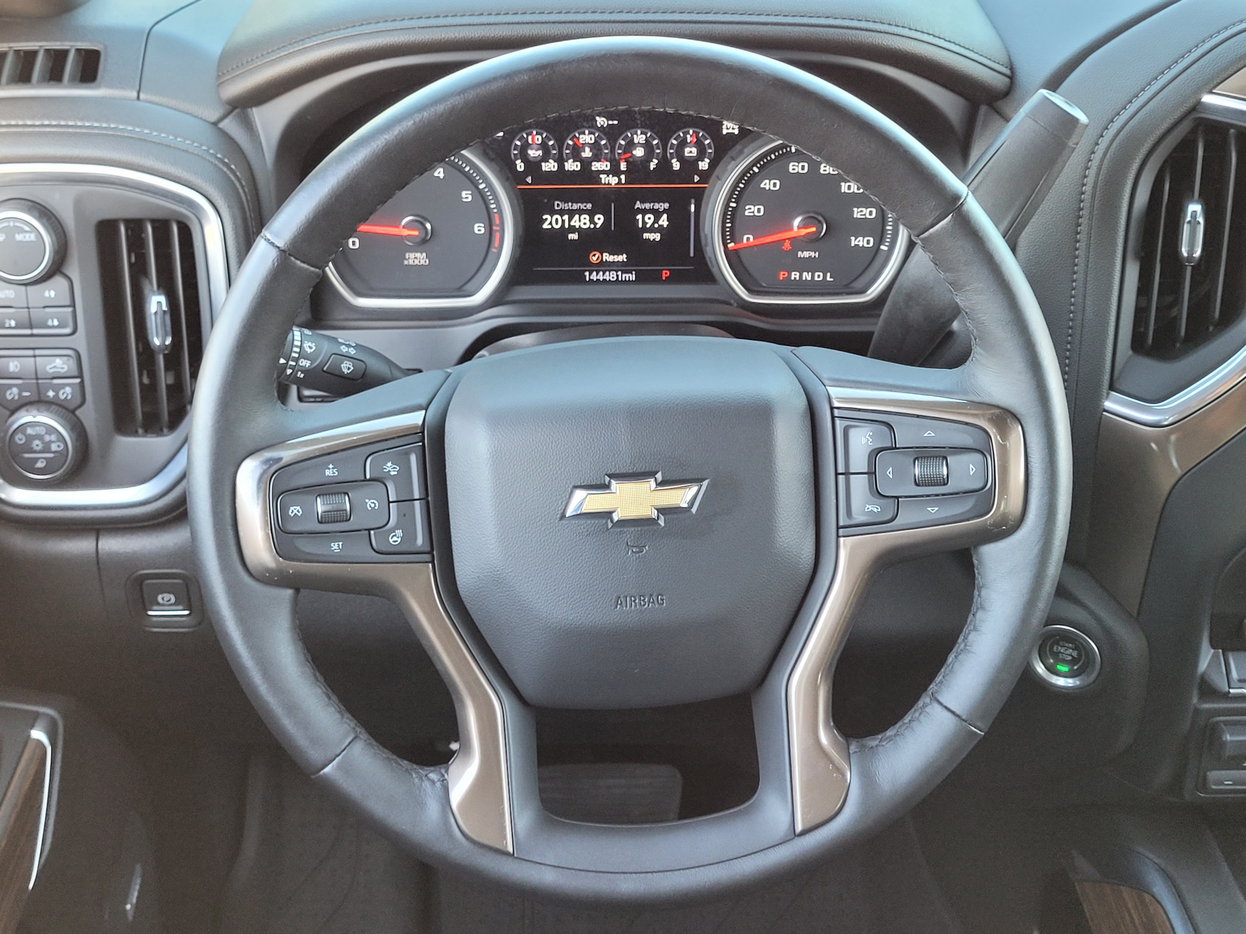 Used 2022 Chevrolet Silverado 1500 High Country w/ Technology Package AWD/4WD image 10