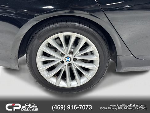 Used 2021 BMW 530i w/ Convenience Package RWD image 38