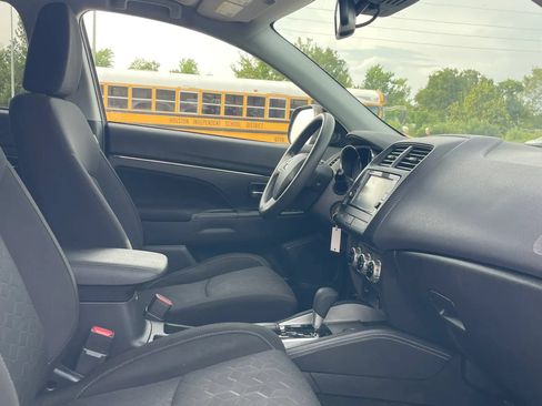 Used 2021 Mitsubishi Outlander Sport Black Edition FWD image 14