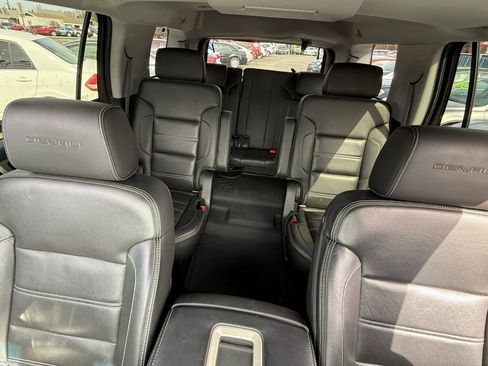Used 2015 GMC Yukon Denali image 17