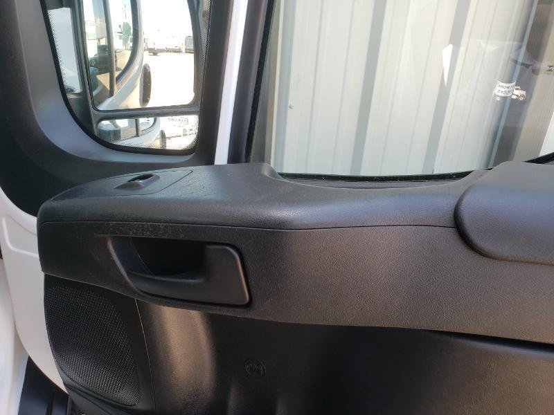 Used 2025 RAM ProMaster 2500 w/ Convenience Group FWD image 22