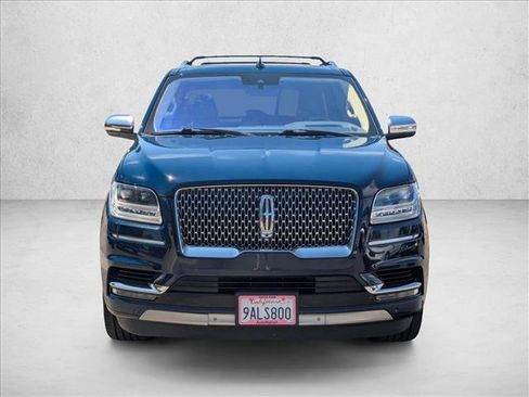 Used 2019 Lincoln Navigator Black Label AWD/4WD image 2