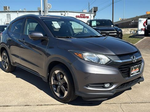 Used 2018 Honda HR-V EX-L image 3