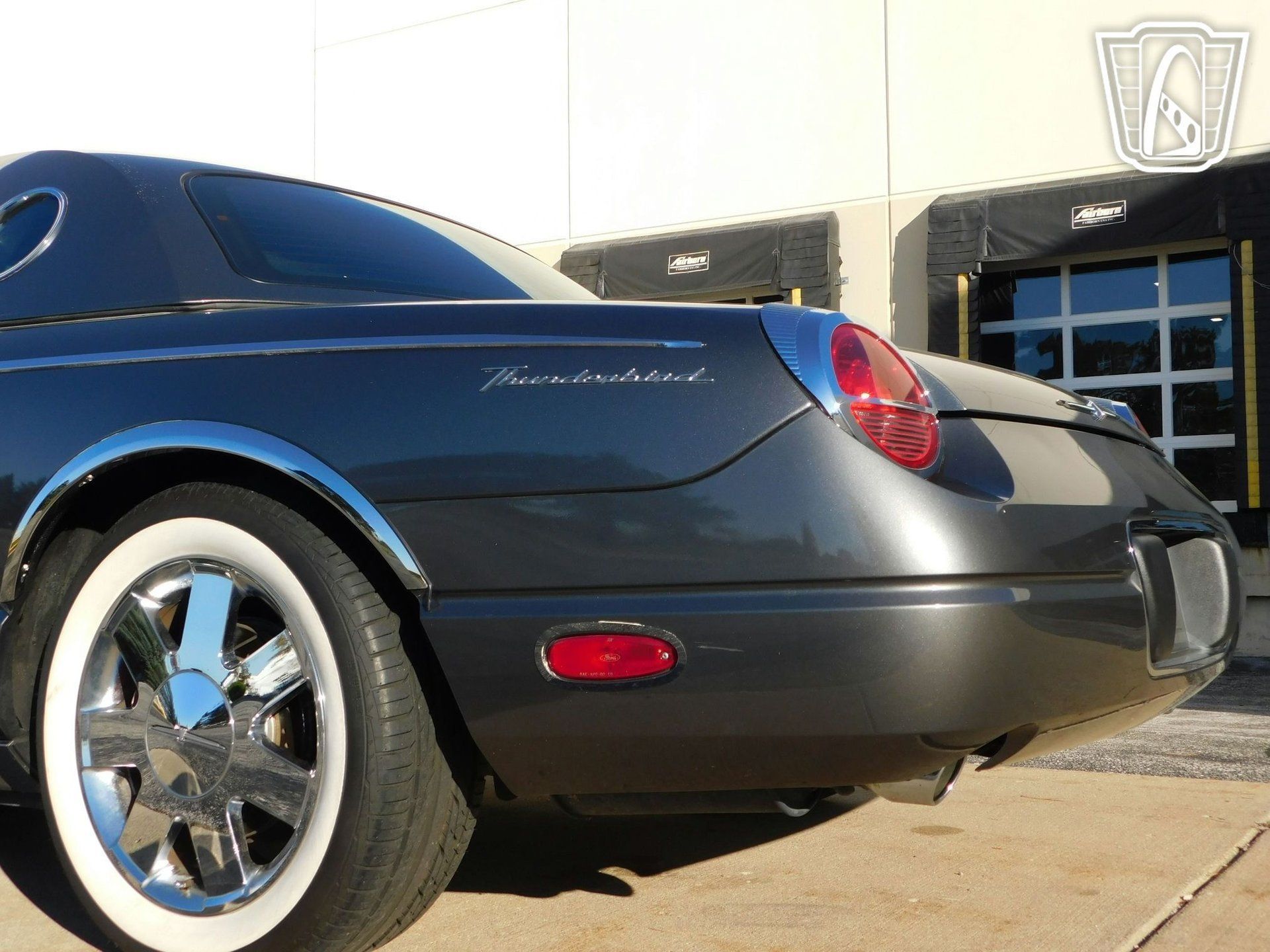 Used 2003 Ford Thunderbird RWD image 39
