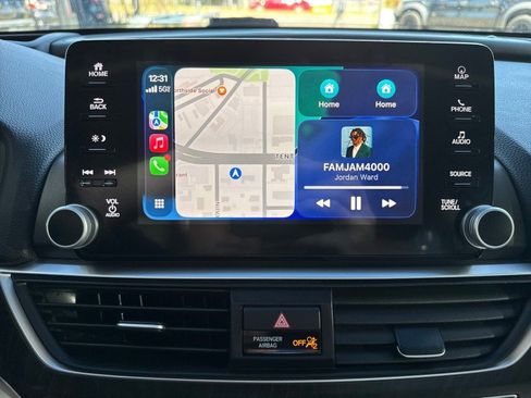 Used 2019 Honda Accord Touring image 21