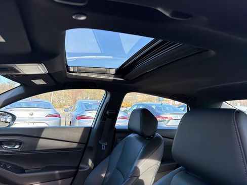 Used 2025 Honda Accord Sport image 19