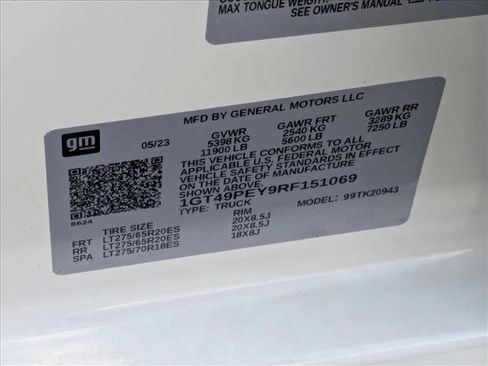 Used 2024 GMC Sierra 2500 AT4 w/ AT4 Premium Plus Package AWD/4WD image 26