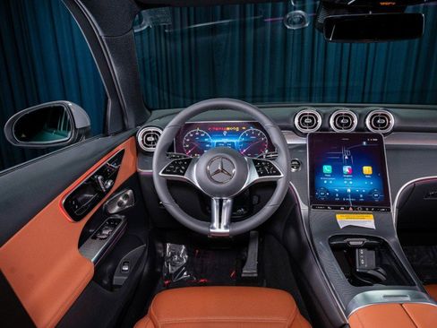 New 2026 Mercedes-Benz GLC 300 image 14