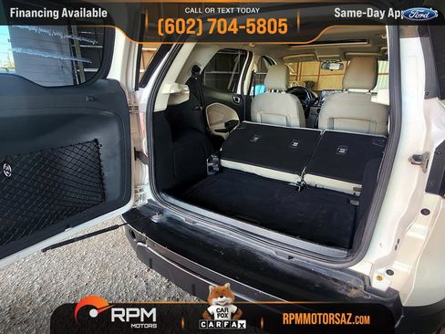 Used 2019 Ford EcoSport SE w/ SE Convenience Package image 14