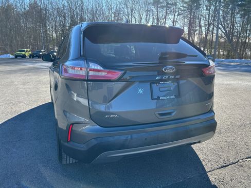 Used 2022 Ford Edge SEL w/ Convenience Package image 9