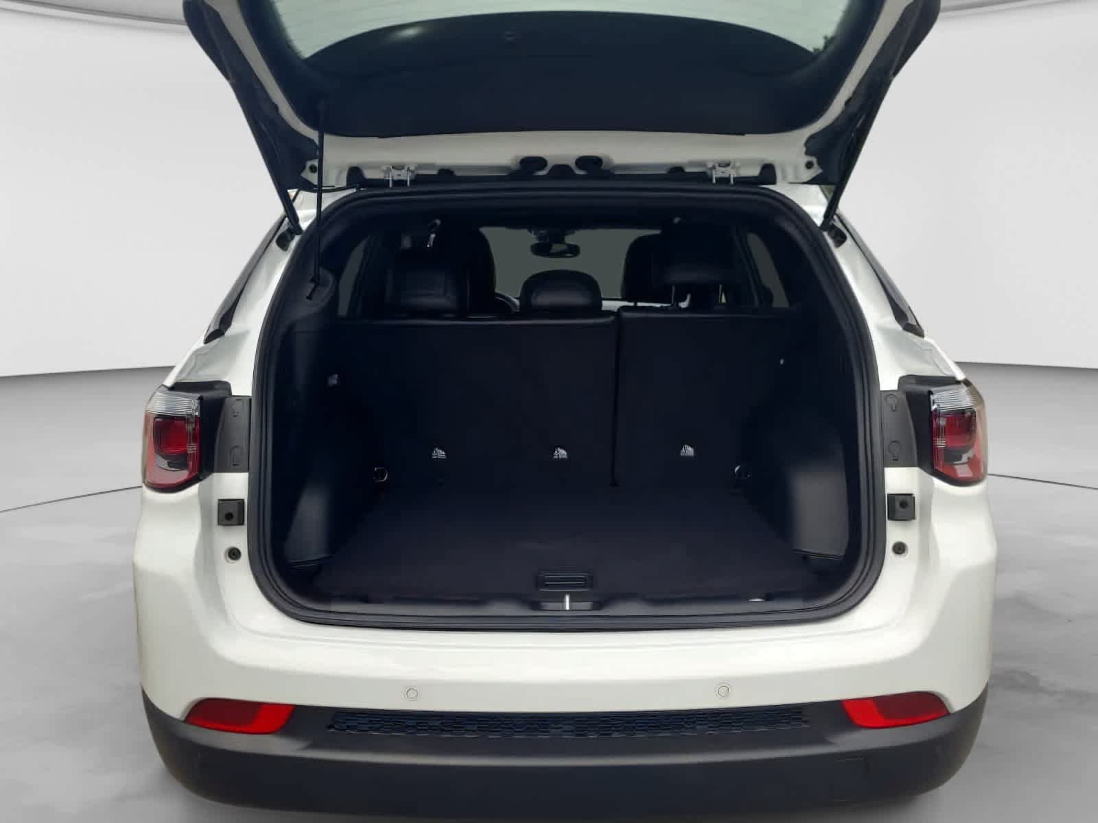 Used 2026 Jeep Compass Limited AWD/4WD image 6