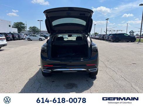 Used 2025 Buick Envision Avenir AWD/4WD image 18