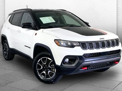 Used 2025 Jeep Compass Trailhawk