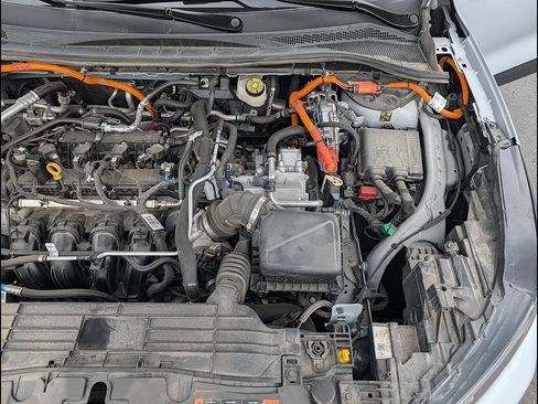 Used 2025 Ford Escape SE FWD image 36