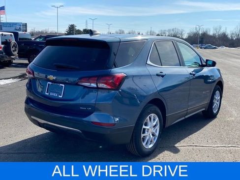 Certified 2024 Chevrolet Equinox LT image 3