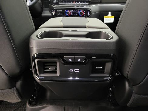 New 2026 Chevrolet Silverado 1500 ZR2 image 20