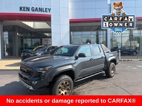 Used 2025 Toyota Tacoma 4x4 Double Cab Hybrid w/ Tow Tech Package image 1