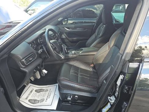 Used 2023 Maserati Levante Modena AWD/4WD image 4