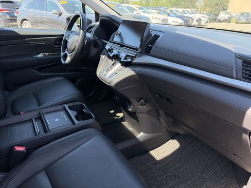 Certified 2025 Honda Odyssey EX-L image 14