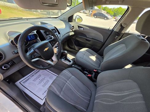 Used 2013 Chevrolet Sonic LT FWD image 3