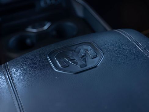 Used 2023 RAM 1500 Laramie AWD/4WD image 38