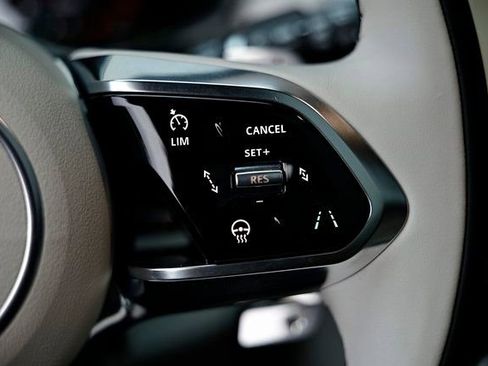 New 2026 Jaguar F-PACE R-Dynamic S image 38