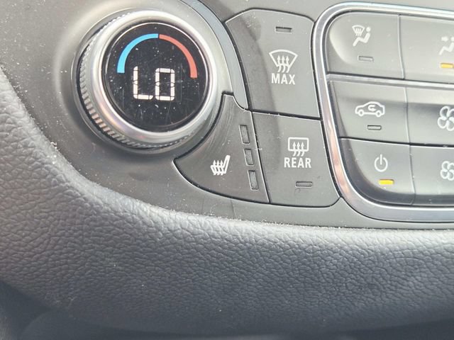 Certified 2022 Chevrolet Equinox RS w/ Infotainment Package FWD image 24