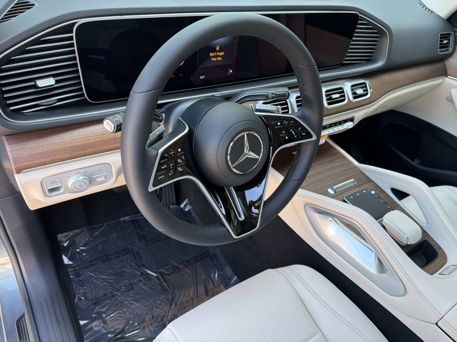 Used 2026 Mercedes-Benz GLE 350 4MATIC image 4