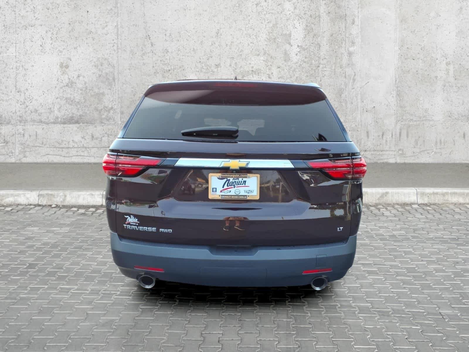 Used 2023 Chevrolet Traverse LT w/ LPO, Floor Liner Package AWD/4WD image 9