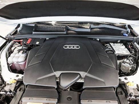 New 2026 Audi Q7 3.0T Premium Plus image 7