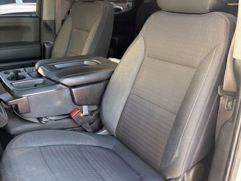 Used 2020 Chevrolet Silverado 1500 LT Trail Boss w/ Convenience Package image 8