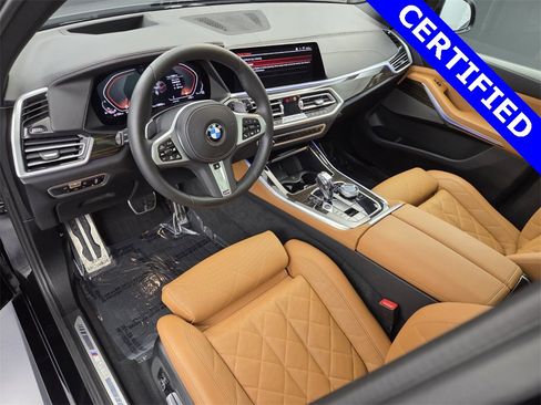 Certified 2023 BMW X5 M50i w/ Executive Package image 28