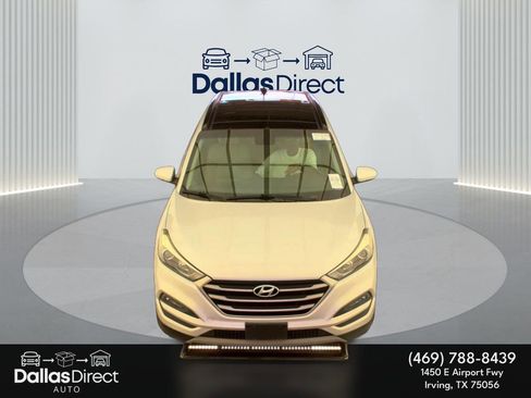 Used 2018 Hyundai Tucson Value FWD image 3