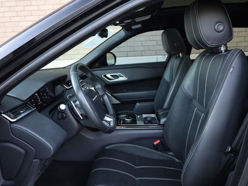 Used 2020 Land Rover Range Rover Velar R-Dynamic S image 15