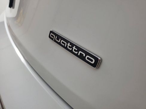 Used 2021 Audi Q5 2.0T Premium Plus w/ Premium Plus Package AWD/4WD image 7