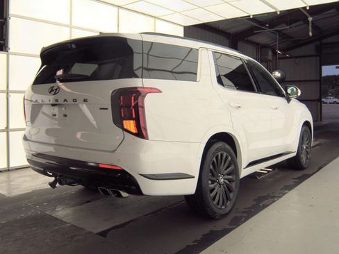 Used 2025 Hyundai Palisade Calligraphy AWD/4WD image 3