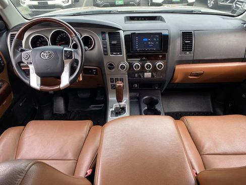 Used 2015 Toyota Sequoia Platinum image 15