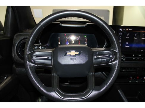Used 2023 Chevrolet Colorado W/T image 24