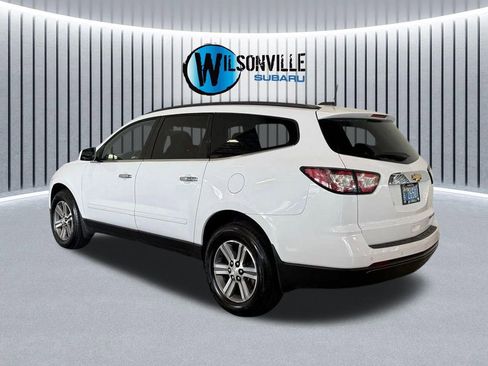 Used 2016 Chevrolet Traverse LT FWD image 8