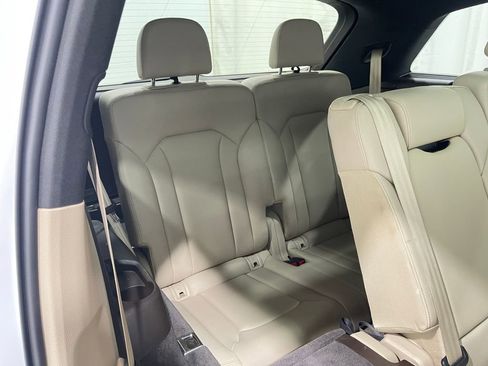 Used 2018 Audi Q7 3.0T Prestige w/ Prestige Package image 30