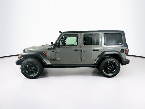 Used 2021 Jeep Wrangler Unlimited Sport AWD/4WD image 4