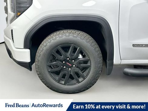 New 2026 GMC Sierra 1500 Elevation w/ Elevation Select Package AWD/4WD image 21