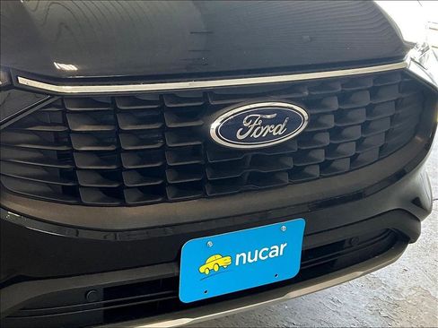 Used 2025 Ford Escape Active image 30