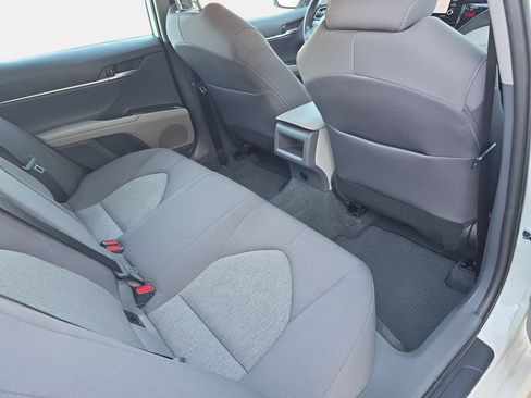 Used 2023 Toyota Camry LE FWD image 11