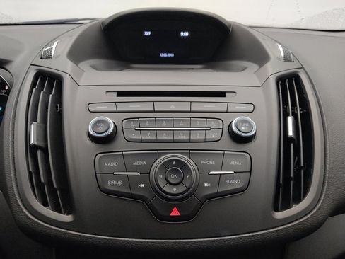 Used 2018 Ford Escape SE FWD image 25
